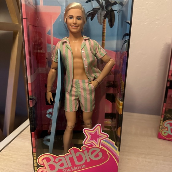 Barbie the Movie - Barbie & Ken - Picture 2 of 3